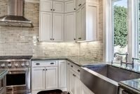 Elegant Kitchen Backsplash Decor To Improve Your Beautiful Kitchen 46
