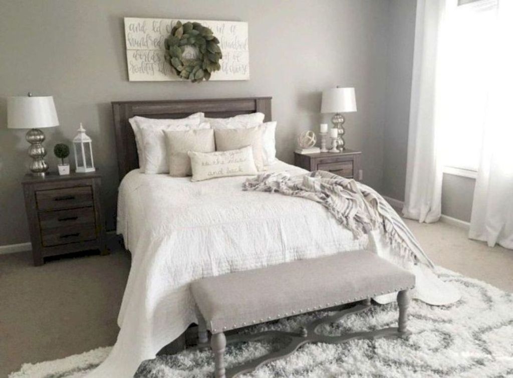Gorgeous Farmhouse Bedroom Remodel Ideas On A Budget 47