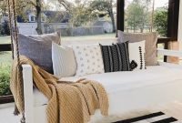 Impressive Porch Swing Ideas To Get Comfort In Relaxing 40