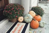 Inspiring Outdoor Decoration For This Fall On A Budget 21