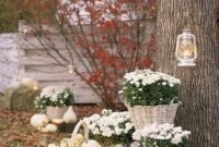 Inspiring Outdoor Decoration For This Fall On A Budget 36