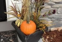Inspiring Outdoor Decoration For This Fall On A Budget 48