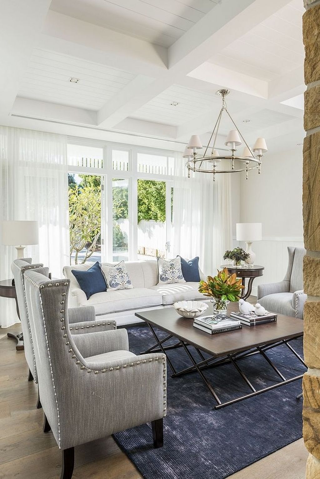 Latest Formal Living Room Decor Ideas To Look Elegant 01