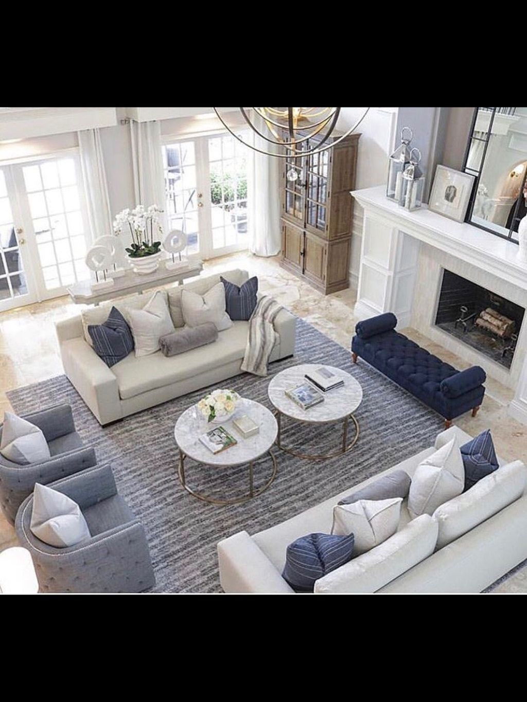 Latest Formal Living Room Decor Ideas To Look Elegant 11