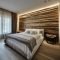 Modern Rustic Master Bedroom Design Ideas 04