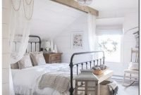 Modern Rustic Master Bedroom Design Ideas 47