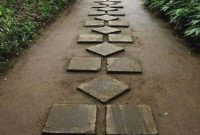 Newest Stepping Stone Pathway Ideas For Your Garden 17