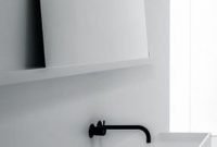 Outstanding Bathroom Mirror Design Ideas For Any Bathroom Model 37