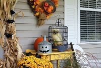 Perfect Fall Outdoor Decoration For Your Inspiration 07