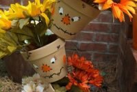 Perfect Fall Outdoor Decoration For Your Inspiration 09