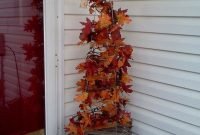 Perfect Fall Outdoor Decoration For Your Inspiration 11
