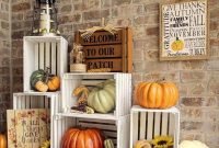 Perfect Fall Outdoor Decoration For Your Inspiration 12