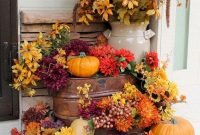Perfect Fall Outdoor Decoration For Your Inspiration 30