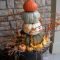 Perfect Fall Outdoor Decoration For Your Inspiration 35
