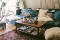 Rustic Living Room Decoration Ideas With Bohemian Style 01