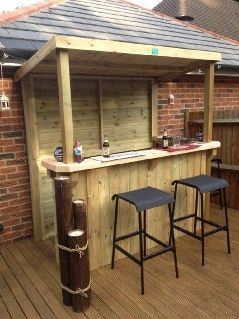 Unusual DIY Outdoor Bar Ideas On A Budget 33 LOVAHOMY