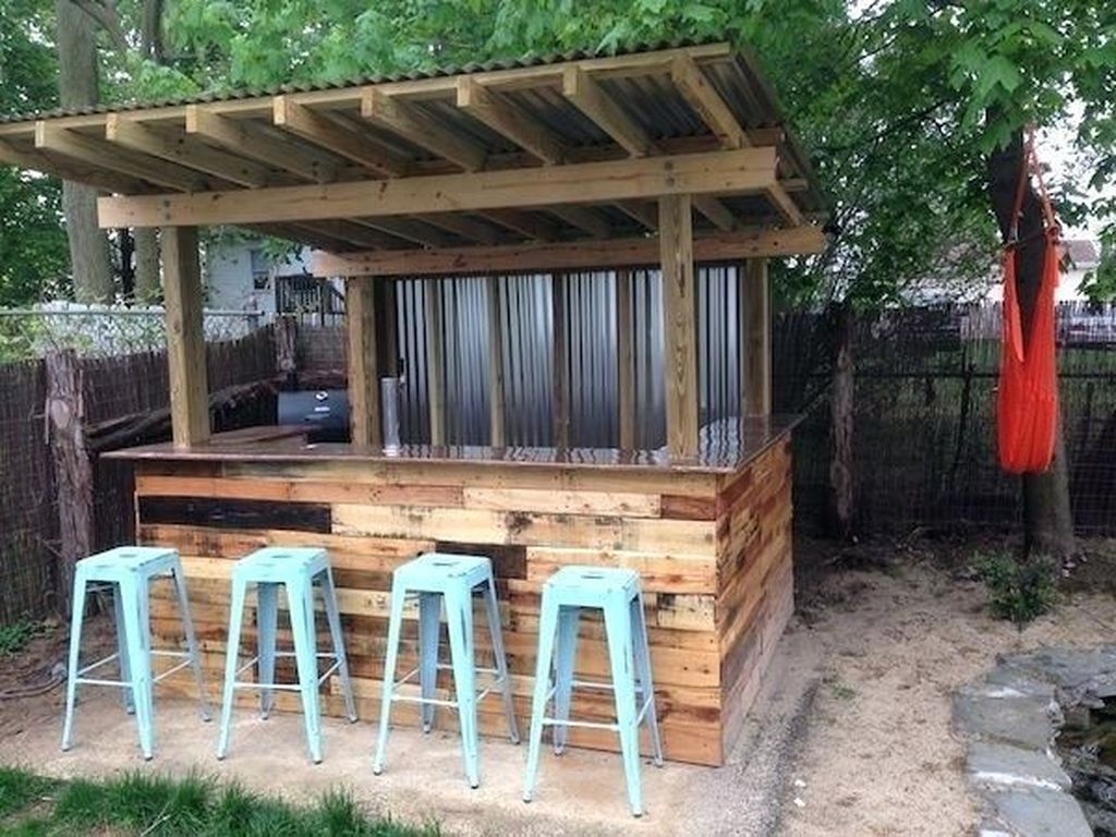 Unusual DIY Outdoor Bar Ideas On A Budget 35