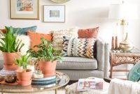 Adorable Colorful Pillow Ideas For Cozy Living Room 09