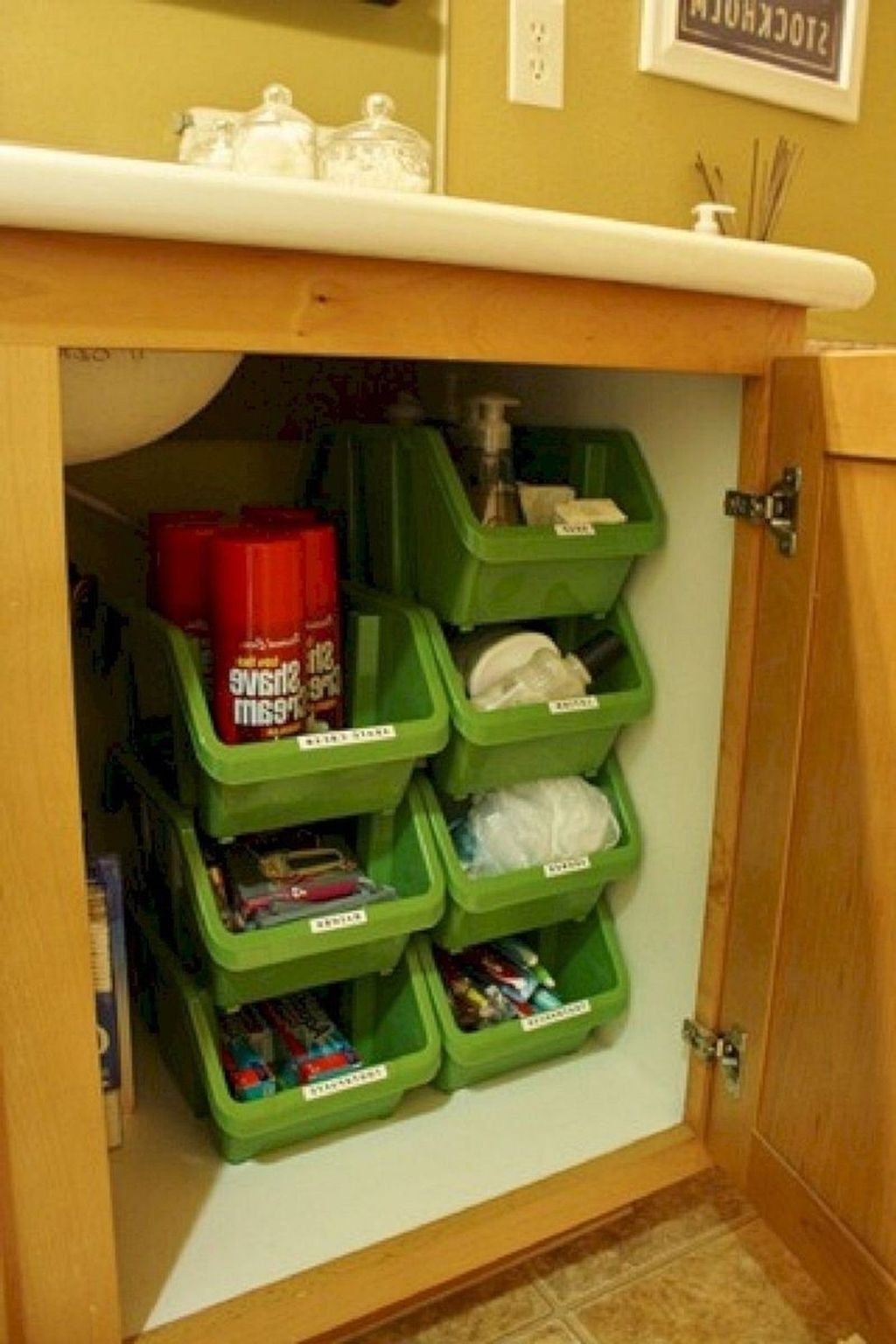 Best RV Kitchen Storage Ideas For Cozy Cook When The Camping 24