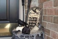 Cool DIY Halloween Decoration Ideas For Limited Budget 43