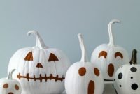 Cute Halloween Pumpkin Decoration Ideas For More Fun 20