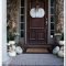 Easy And Simple Fall Porch Decoration Ideas You Must Try 08