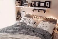 Fabulous DIY Small Bedroom Decoration Ideas On A Budget 24