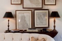 Inspiring Living Room Wall Decoration Ideas You Can Try 28