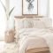Minimalist Bedroom Decoration Ideas That Looks More Cool 18