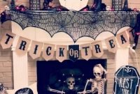 Spooktacular Halloween Mantel Decoration To Scare Away Your Guests 13