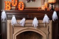Spooktacular Halloween Mantel Decoration To Scare Away Your Guests 32