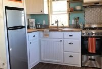 Wonderful Kitchen Cabinets Ideas For Your Tiny House 12