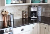 Wonderful Kitchen Cabinets Ideas For Your Tiny House 30