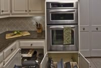 Wonderful Kitchen Cabinets Ideas For Your Tiny House 31