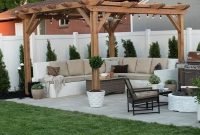 Amazing Design Ideas To Beautify Your Backyard 36