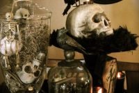 Astonishing Halloween Table Decoration That Perfect For This Year 18