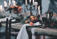 Astonishing Halloween Table Decoration That Perfect For This Year 39