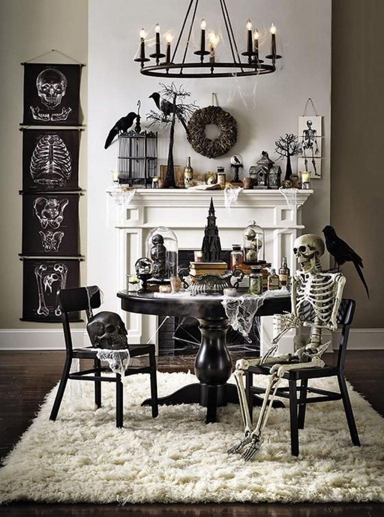 30+ Bootiful Halloween Dining Room Decorating Ideas