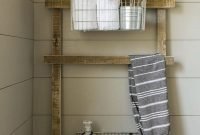 Inspiring Bathroom Decoration Ideas With Wooden Storage 28
