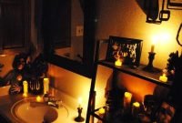 Scary Halloween Decorating Ideas For Your Bathroom 14
