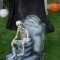 Spooktacular Halloween Outdoor Decoration To Terrify People 11