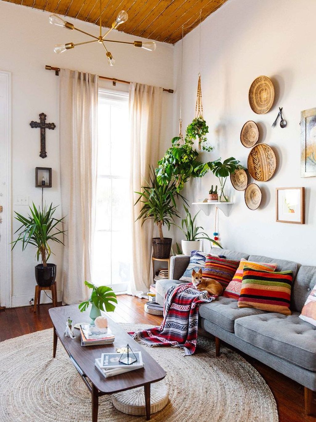 Stylish Bohemian Style Living Room Decoration Ideas 08