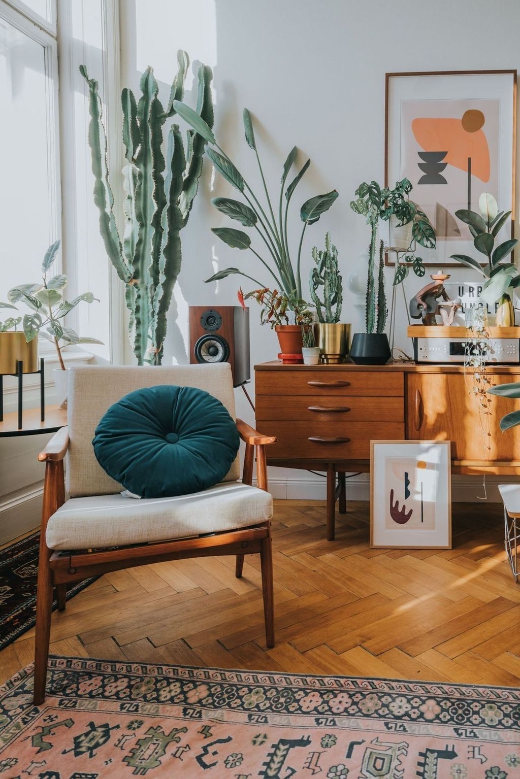 Stylish Bohemian Style Living Room Decoration Ideas 52