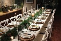 Adorable Christmas Table Setting Ideas You'll Want To Copy 22