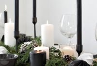 Adorable Christmas Table Setting Ideas You'll Want To Copy 43