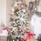 Amazing Red And White Christmas Tree Decoration Ideas 02