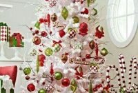 Amazing Red And White Christmas Tree Decoration Ideas 08
