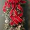 Amazing Red And White Christmas Tree Decoration Ideas 15