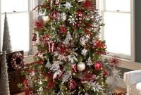 Amazing Red And White Christmas Tree Decoration Ideas 46
