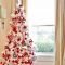 Amazing Red And White Christmas Tree Decoration Ideas 51